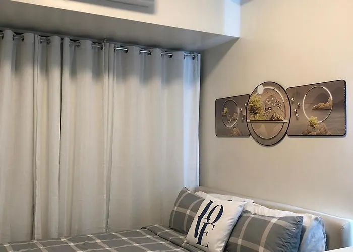 Corner 1bedroom With Unparalleled Views #5235 *